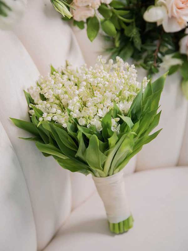 شیک ترین و جدیدترین مدل دسته گل عروس سفید دسته گل سفید عروس جدید دسته گل عروس جدید دسته گل عروس ایرانی  دسته گل عروس سفید طلایی دسته گل سفید عروس اینستا Bridal Bouquet nsji 'g uv,s  