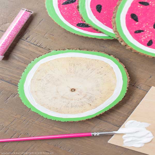 آموزش ساخت زیر لیوانی هندوانه ای چوبی برای شب یلدا آموزش کاردستی زیر لیوانی کار با رنگ نقاشی روی چوب Watermelon craft