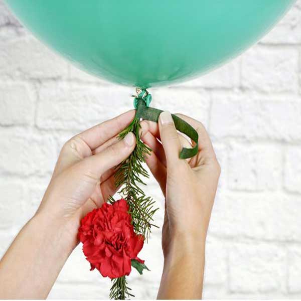 آموزش بادکنک با آویز گل برای مهمانی های ویژه و تولدها تزیین بادکنک ساده در خانه تزیین بادکنک کم تزیین بادکنک با ریسه تزیین بادکنک پسرانه تزیین بادکنک روی مبل