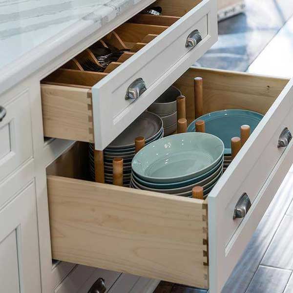 چیدمان کابینت آشپزخانه + مرتب سازی کشو lvjd ;vnk Ha\cohki Tidy up the kitchen آشپزخانه مرتب و منظم شلف مرتب کننده کابینت عکس آشپز خانه تمیز مرتب سازی کشو آشپزخانه  ترفند مرتب کردن کابینت آشپزخانه