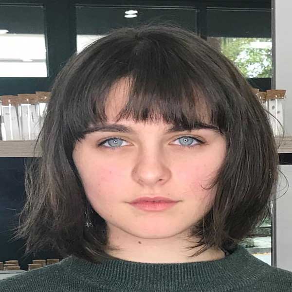 مدل مو چتری دخترانه شیک + مدل مو چتری دخترانه برای صورت گرد Bang model مدل مو چتری عروسکی دخترانه مدل مو چتری دخترانه شیک زیر شال مدل مو چتری دخترانه بلند مدل موی چتری برای صورت بیضی مدل چتری جدید مدل بستن موی چتری 