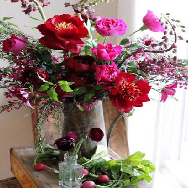 گل آرایی گلدان رومیزی با گل های طبیعی زیبا عکس گلدان گل کریستالی گل کریستالی جدید مونتاژ گل کریستالی در گلدان عکس گل در گلدان کوچک سبد گل 