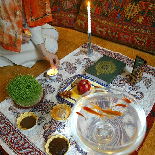 عکس سفره هفت سین در خانه + عکس سفره هفت سین ۱۴۰2 عکس سفره هفت سین فانتزی  سفره هفت سین ساده و کم خرج  سفره هفت سین امسال چه رنگی است  عکس سفره هفت سین ۱۴۰۰ هفت سین لاکچری 