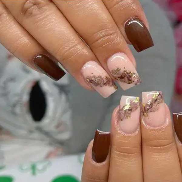 طراحی ناخن مرمر قهو ای شیک و خاص + طرح ناخن سنگ مرمر طراحی ناخن طراحی ناخن سنگ مرمر طراحی ناخن مرمری طراحی نان قهوه ای لاک ناخن قهوه ای طرح ناخن مرمر