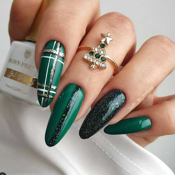 طراحی ناخن سبز شیک و خاص + کاشت ناخن سبز یشمی طراحی ناخن با لاک سبز و سفید رنگ لاک سبز زمردی ناخن سبز یشمی ناخن سبز و سفید کاشت ناخن سبز یشمی ناخن سبز پاستیلی ناخن سبز لجنی ناخن سبز فسفری