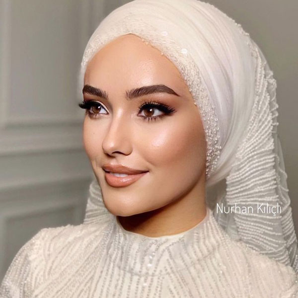 میکاپ عروس با حجاب عروس با حجاب با تاج عروس با حجاب زیبا مدل حجاب عروسی لباس عروس با حجاب ساده لباس عروس حجاب آرایش عروس lng ld;h\ uv,s fh p[hf