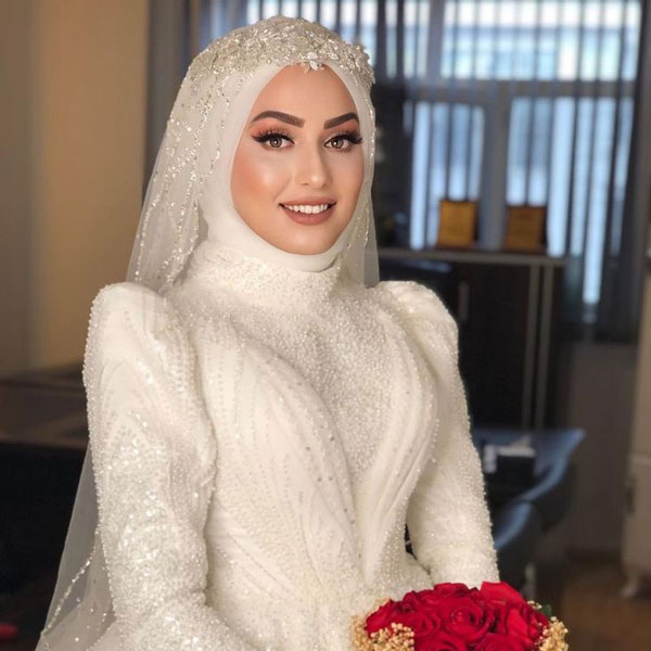 میکاپ عروس با حجاب عروس با حجاب با تاج عروس با حجاب زیبا مدل حجاب عروسی لباس عروس با حجاب ساده لباس عروس حجاب آرایش عروس lng ld;h\ uv,s fh p[hf