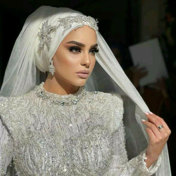 میکاپ عروس با حجاب عروس با حجاب با تاج عروس با حجاب زیبا مدل حجاب عروسی لباس عروس با حجاب ساده لباس عروس حجاب آرایش عروس lng ld;h\ uv,s fh p[hf