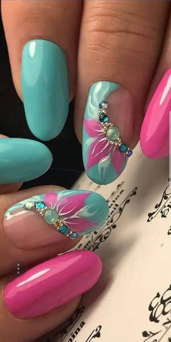 طراحی ناخن تابستانی جدید