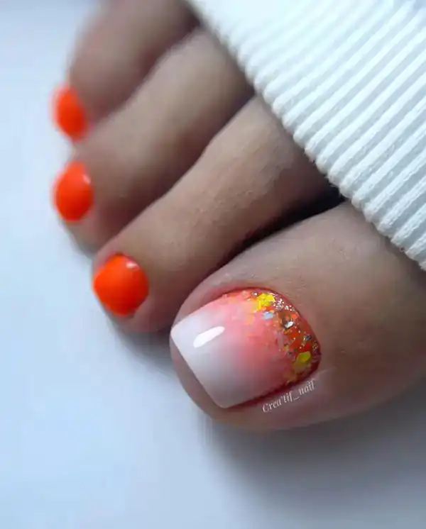 طراحی ناخن پا جدید