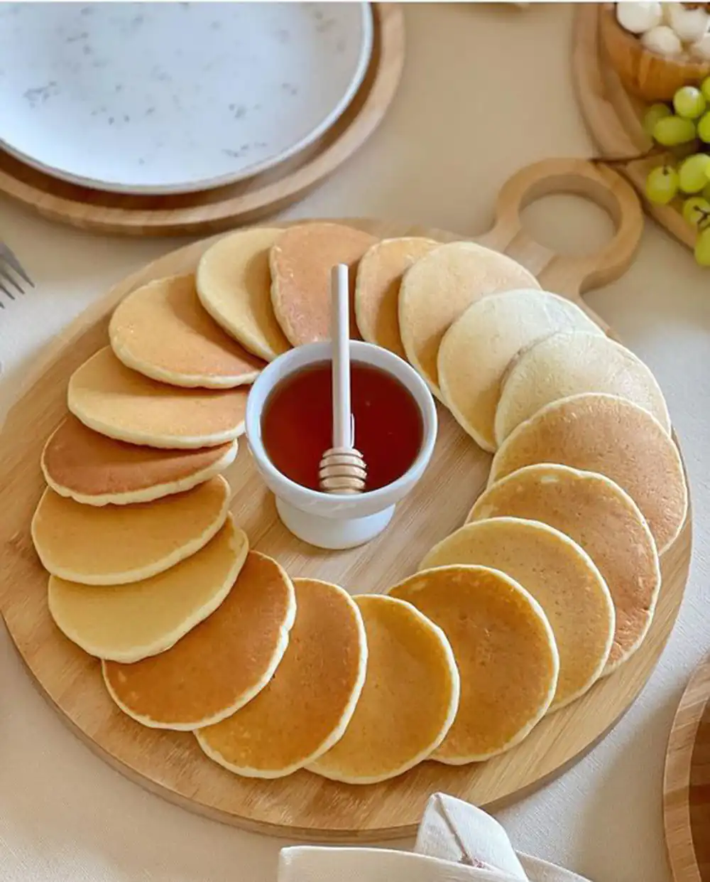 تزئین پنکیک صبحانه