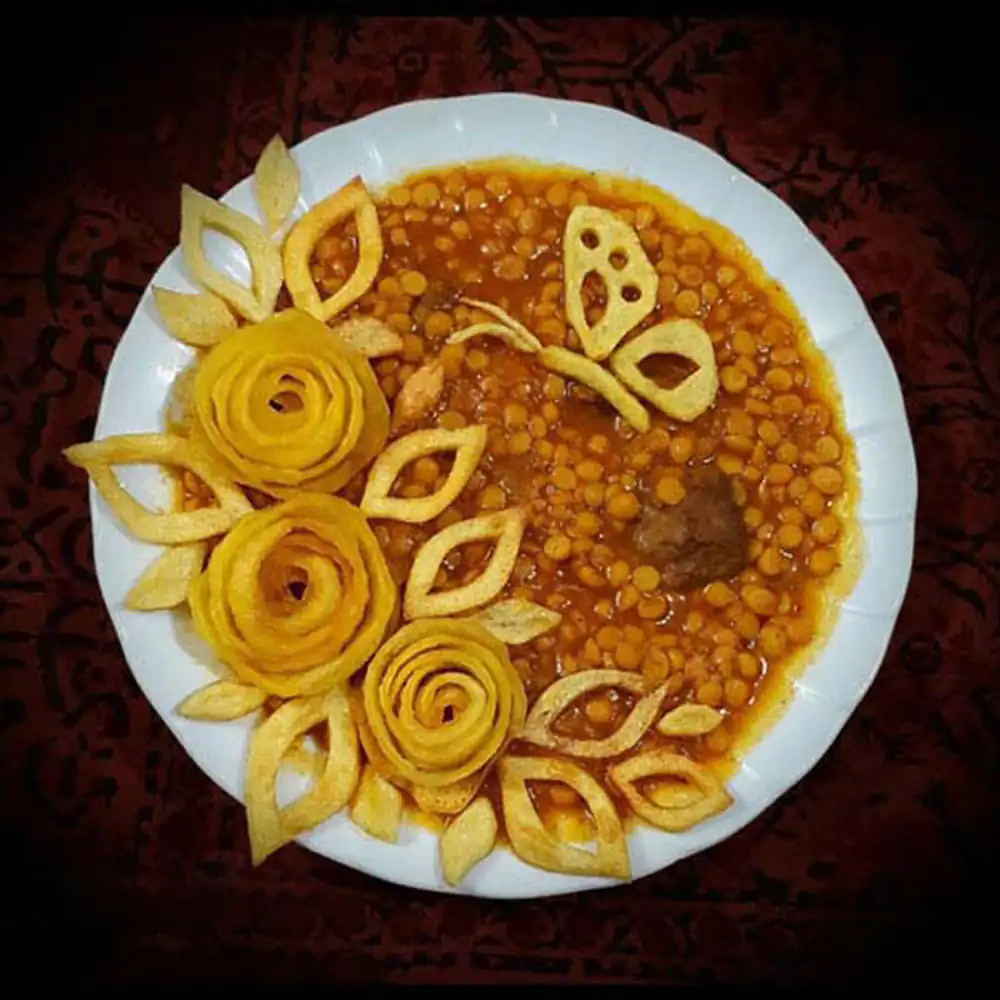 تزیین قیمه سیب زمینی