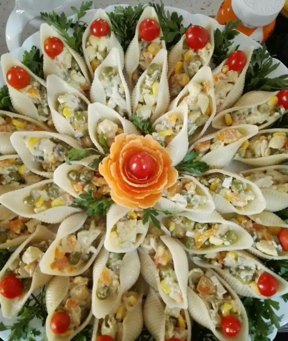 تزئین سالاد ماکارونی ساده