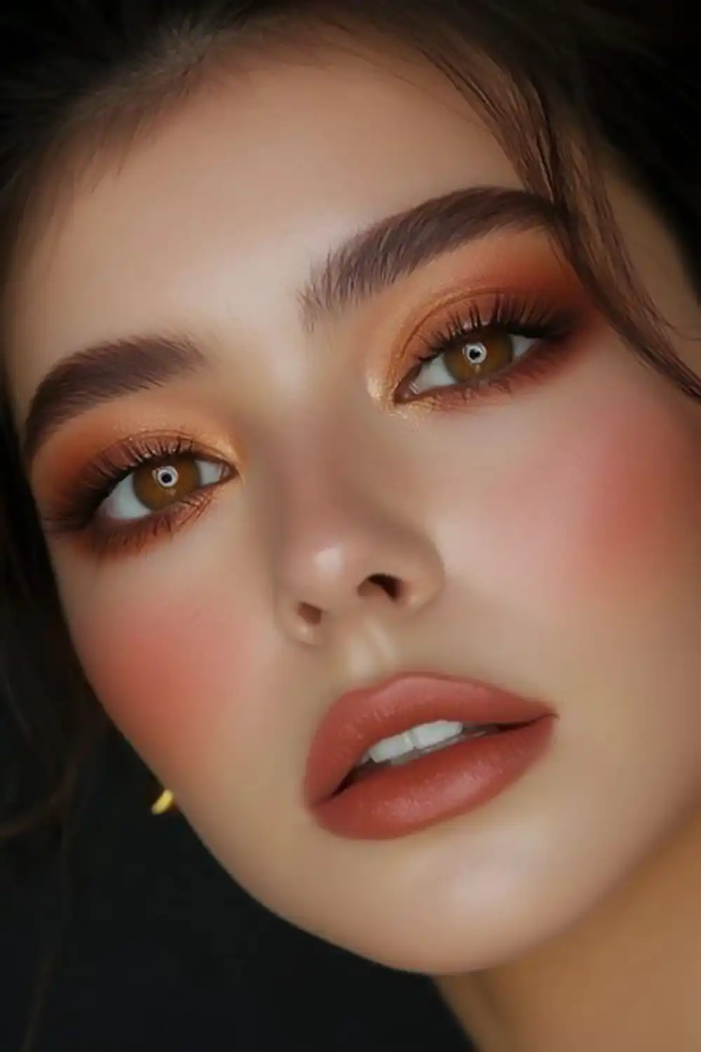 میکاپ پاییزی چشم