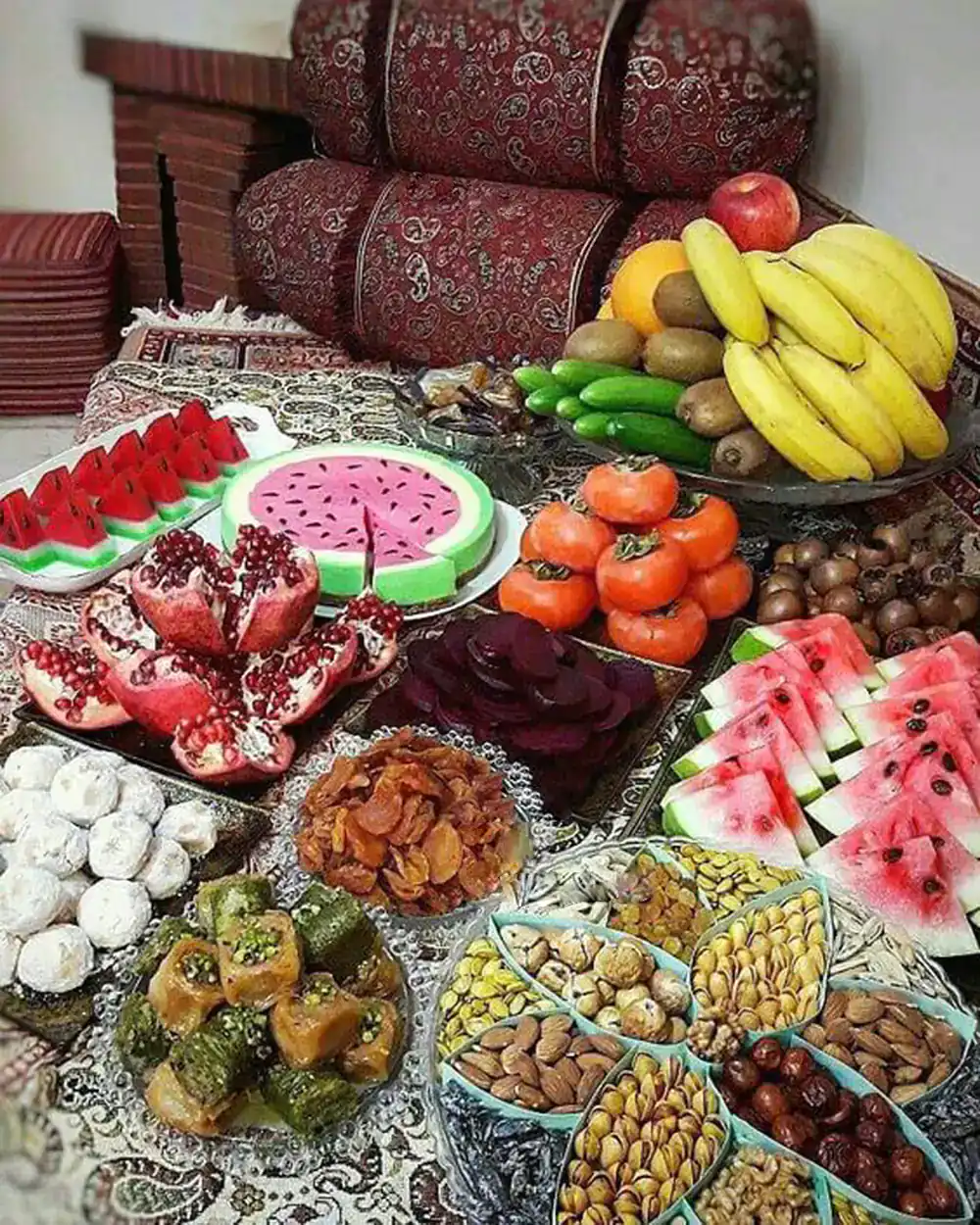 تزیین سفره یلدا