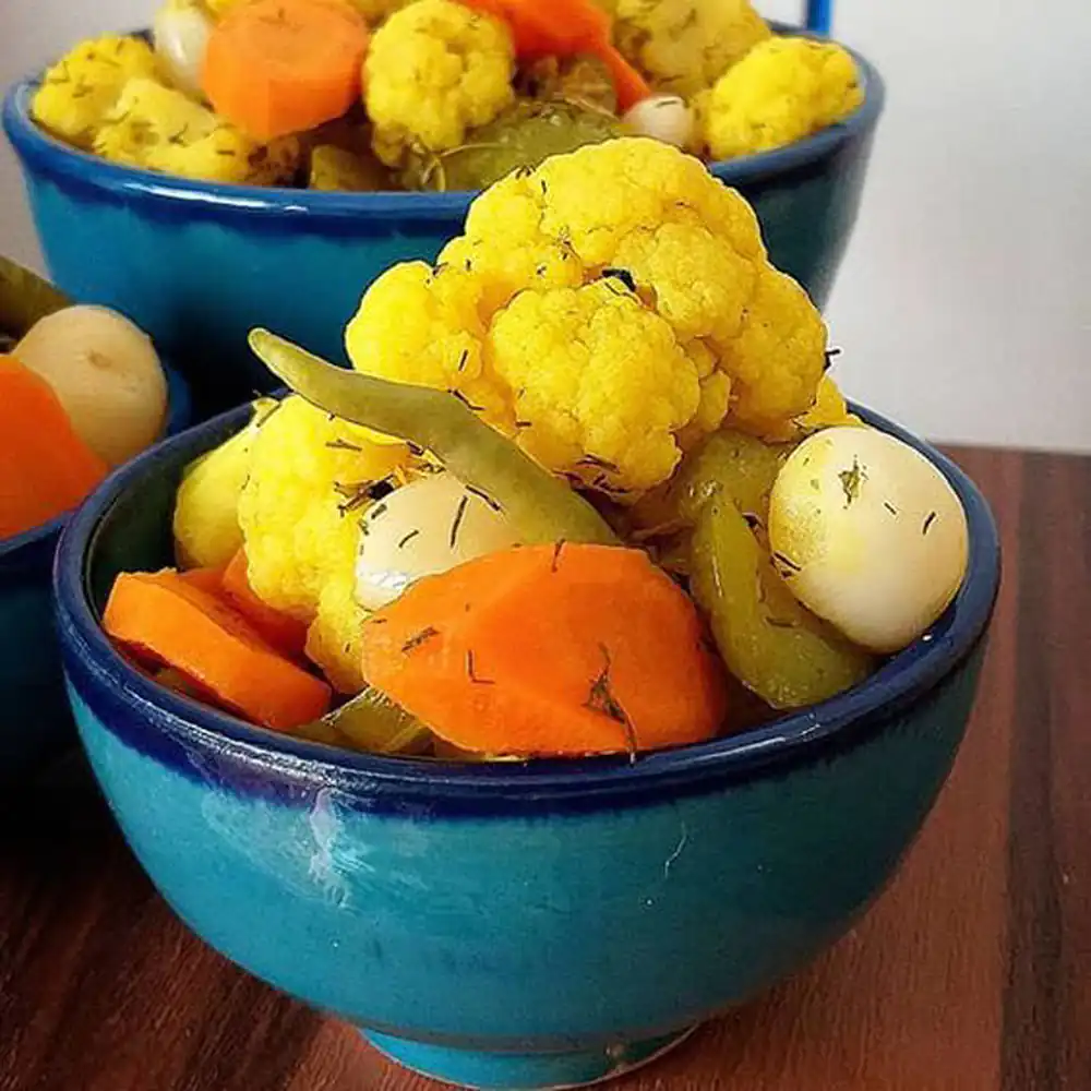 تزیین ترشی برای سفره