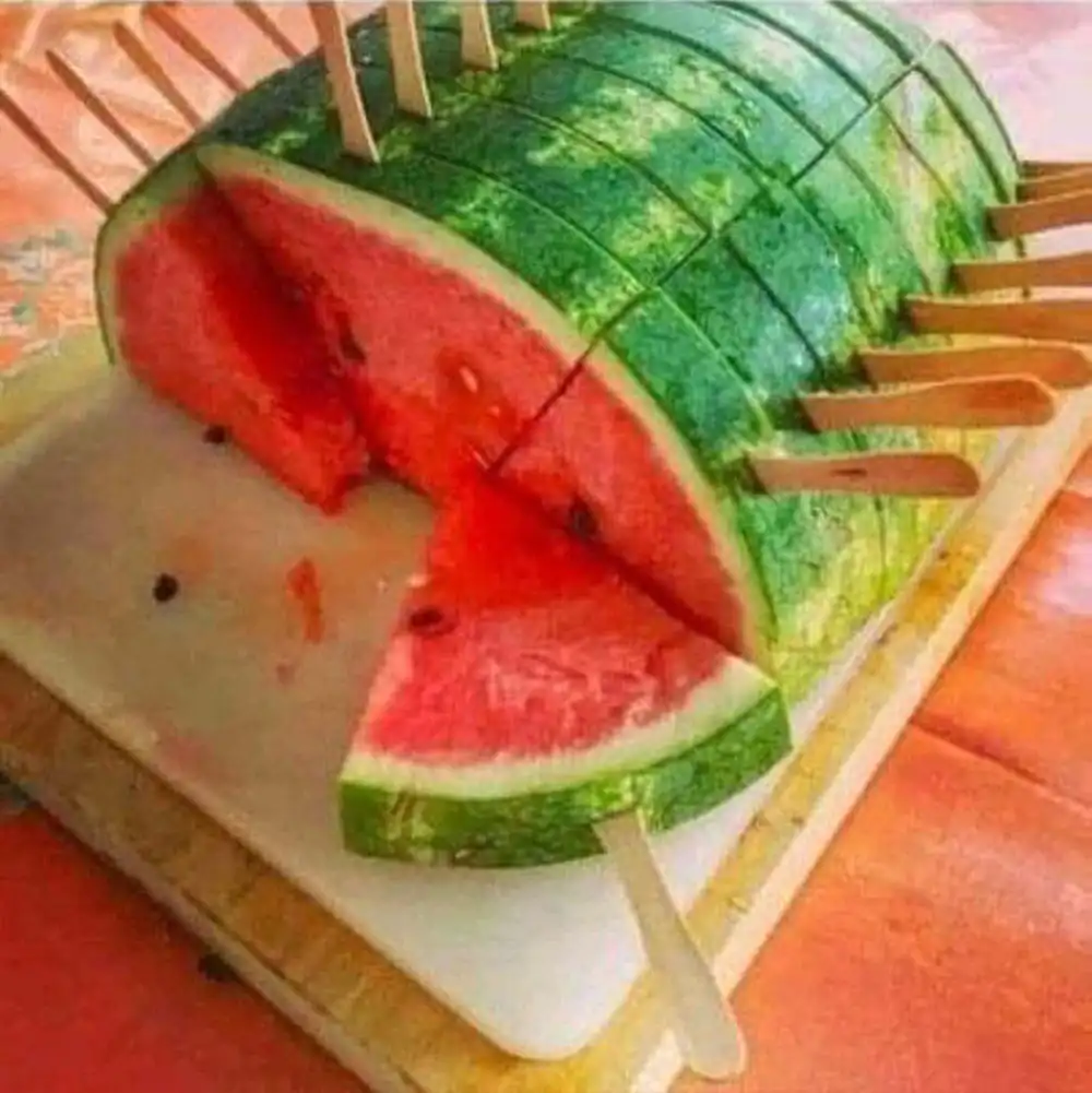 خوراکی شب یلدا برای مدرسه