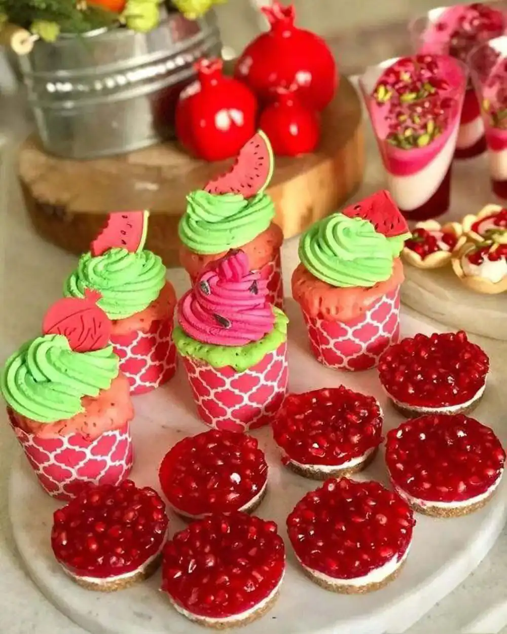 خوراکی شب یلدا برای مدرسه
