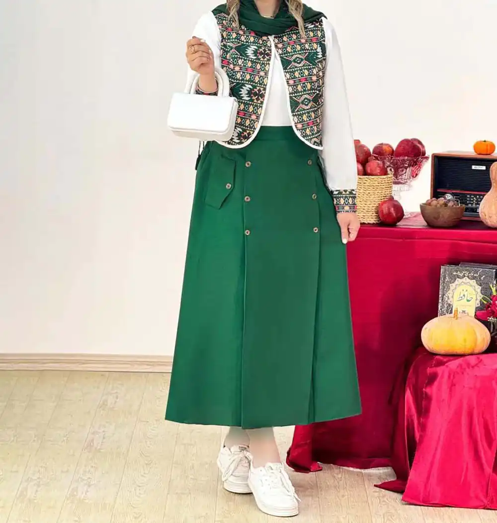 لباس یلدایی زنانه