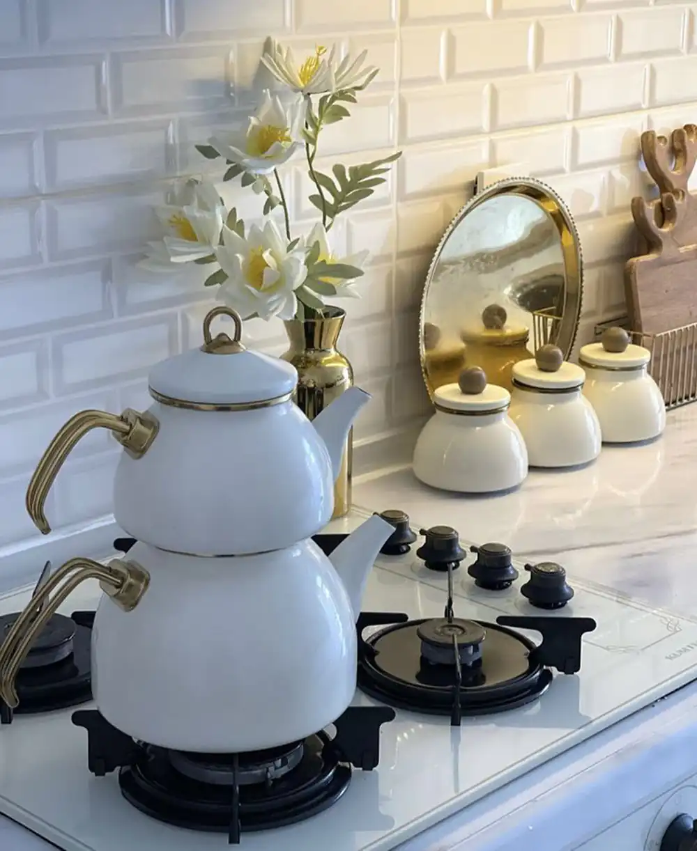 چیدمان آشپزخانه عروس مدرن