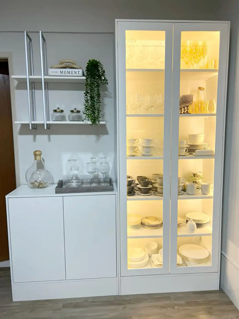 چیدمان بوفه آشپزخانه
