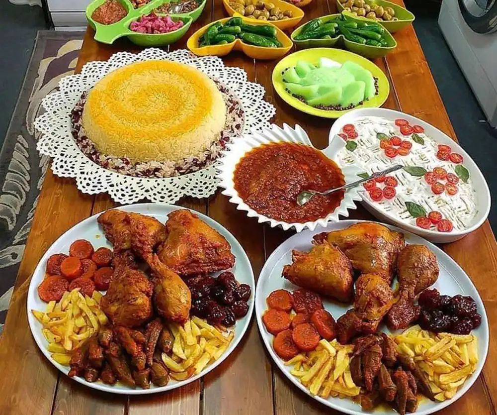 تزیین سفره غذا مهمان