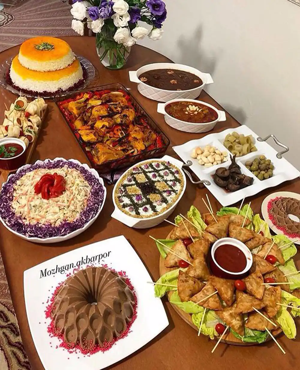 تزیین سفره غذا مهمان