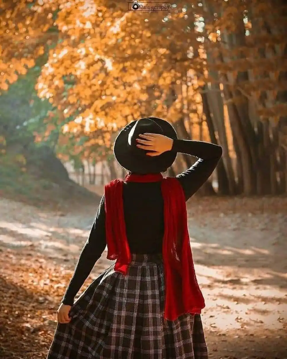 عکس پروفایل پاییزی دخترانه