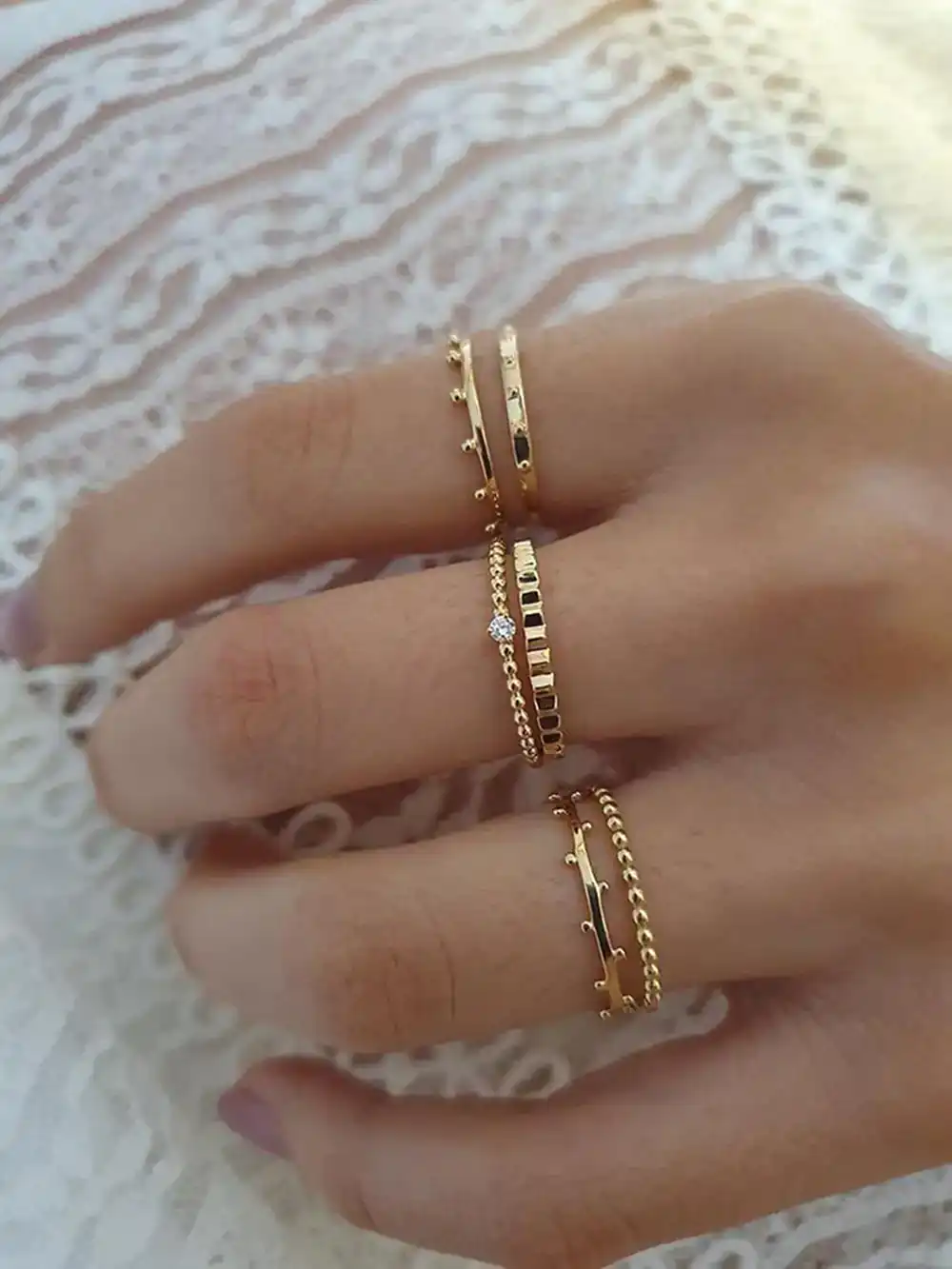انگشتر زنانه ساده